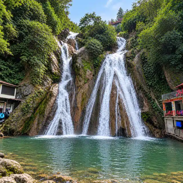 natural_waterfall